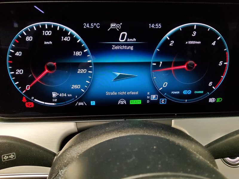 Mercedes-Benz E 220 d automatik Avantgarde • zračni ovjes • ACC — 8