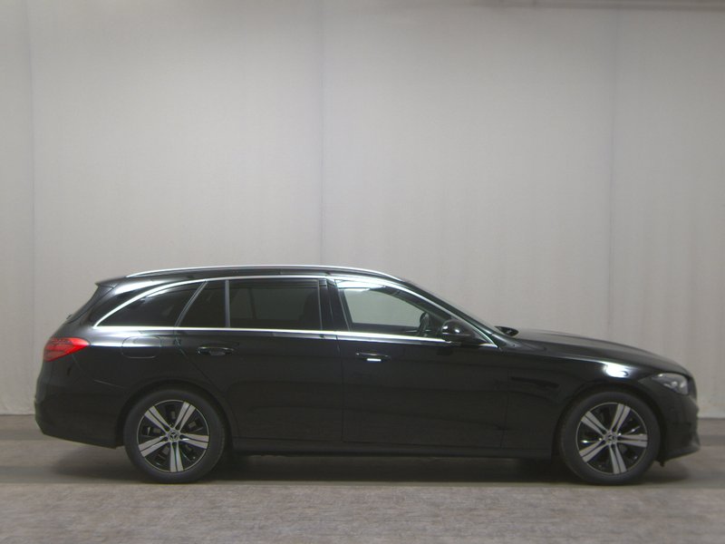 Mercedes-Benz C 220 d automatik Avantgarde • koža • AHK