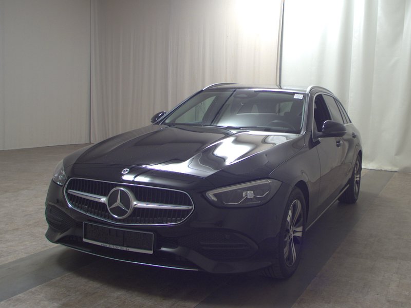 Mercedes-Benz C 220 d automatik Avantgarde • koža • AHK — 2