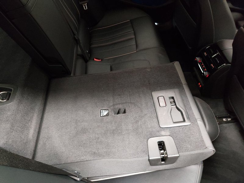 BMW 530e automatik Luxury Line • zračni ovjes • ACC • koža — 11