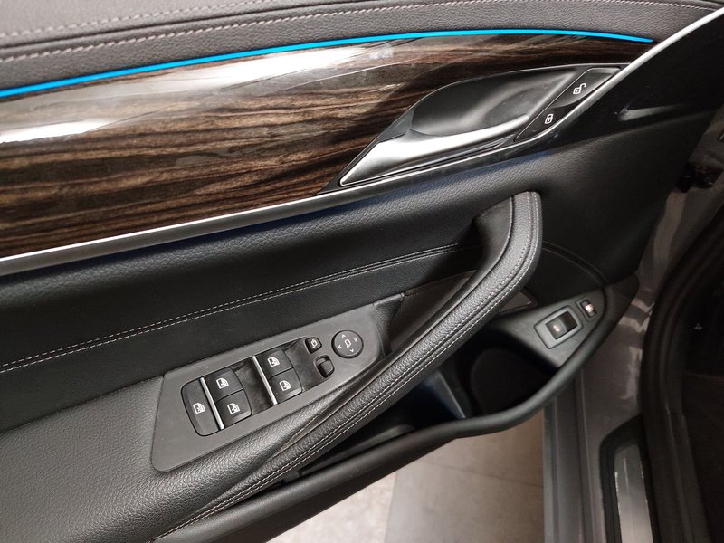 BMW 530e automatik Luxury Line • zračni ovjes • ACC • koža — 5