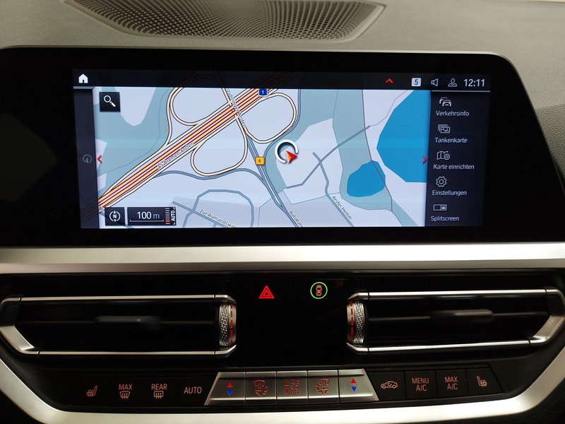 BMW 320d Touring xDrive Sport-Line automatik • ACC • AHK — 19