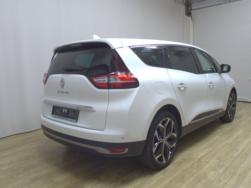 Renault Grand Scenic 1.3 TCe automatik • Full LED — 4