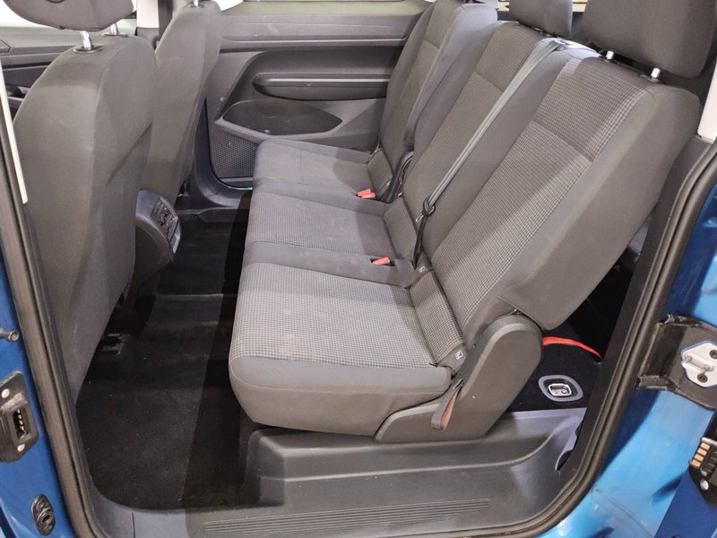 Volkswagen Caddy Maxi 1.5 TSI • navigacija • senzori za parkiranje straga — 13