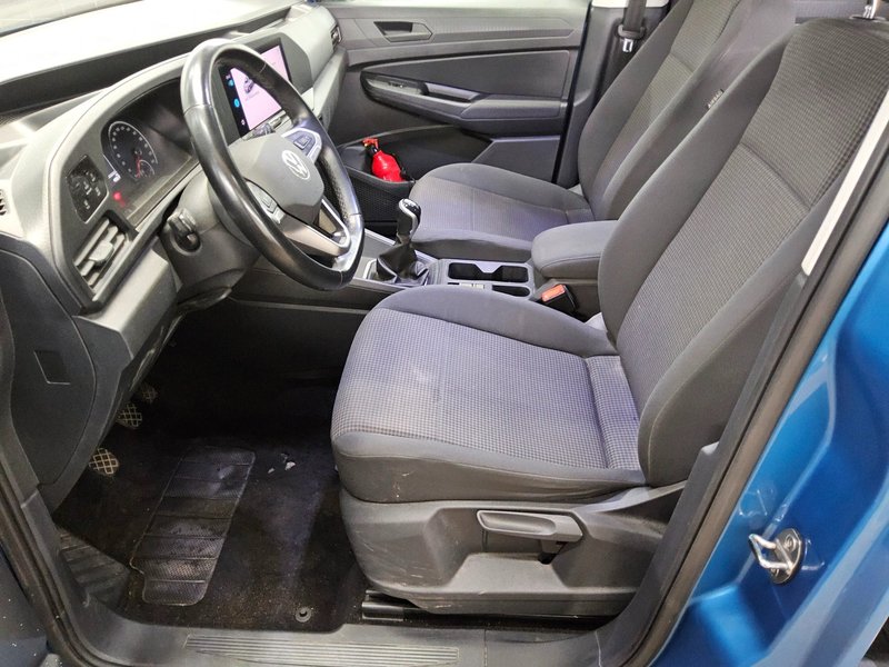 Volkswagen Caddy Maxi 1.5 TSI • navigacija • senzori za parkiranje straga — 8