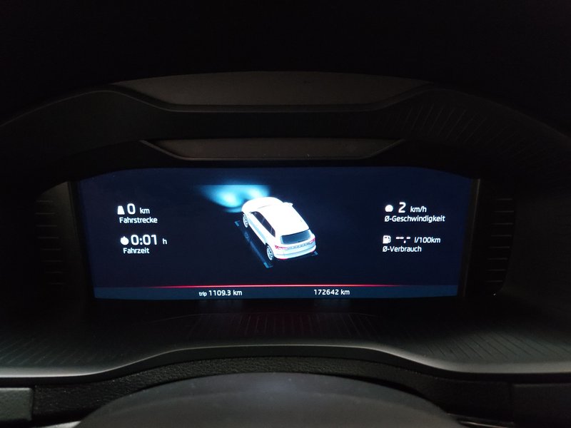 Škoda Karoq 2.0 TDI 4x4 SportLine automatik • adaptivni ovjes — 20
