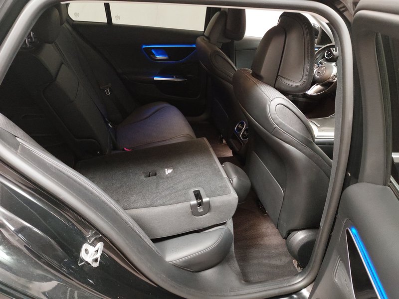Mercedes-Benz C 220 d karavan automatik Avantgarde • Adaptivno ogibanje • ACC — 11