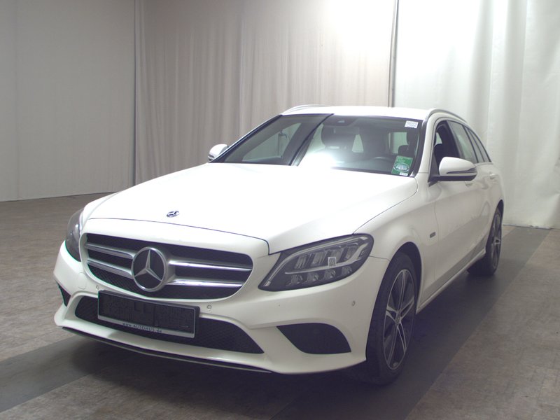 Mercedes-Benz C 300 de karavan automatik Avantgarde • ACC • AHK — 2