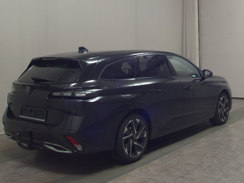 Peugeot 308 1.5 BlueHDI Allure • ACC • LED — 4