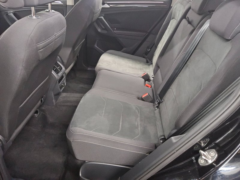 Volkswagen Tiguan 2.0 TDI automatik Elegance • ACC • Full LED — 13