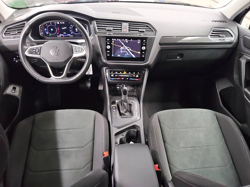 Volkswagen Tiguan 2.0 TDI automatik Elegance • ACC • Full LED — 5
