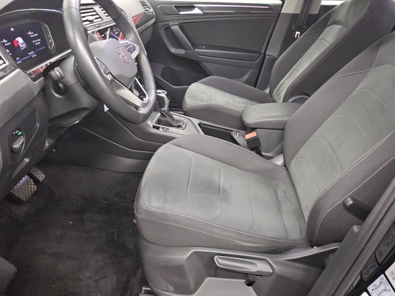 Volkswagen Tiguan 2.0 TDI automatik Elegance • ACC • Full LED — 9
