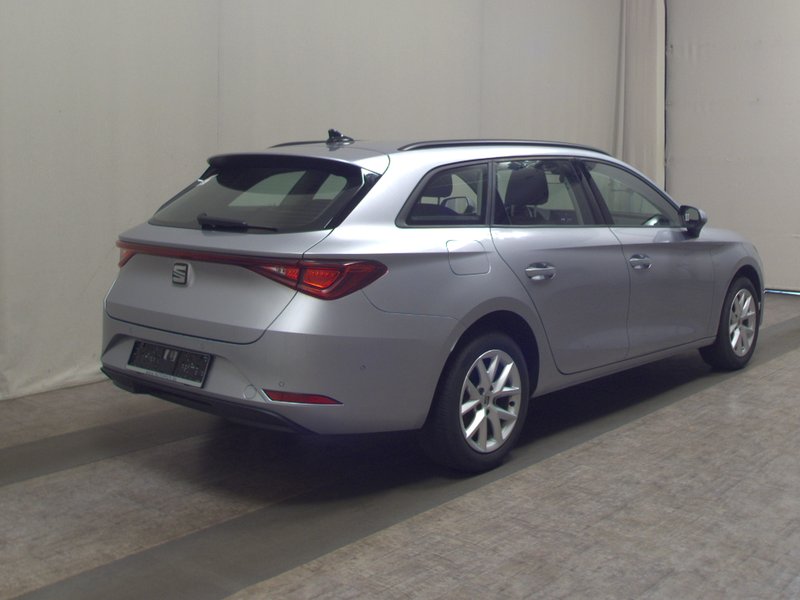 SEAT Leon Sportstourer 2.0 TDI automatik Style • LED • digitalni instrumenti — 4