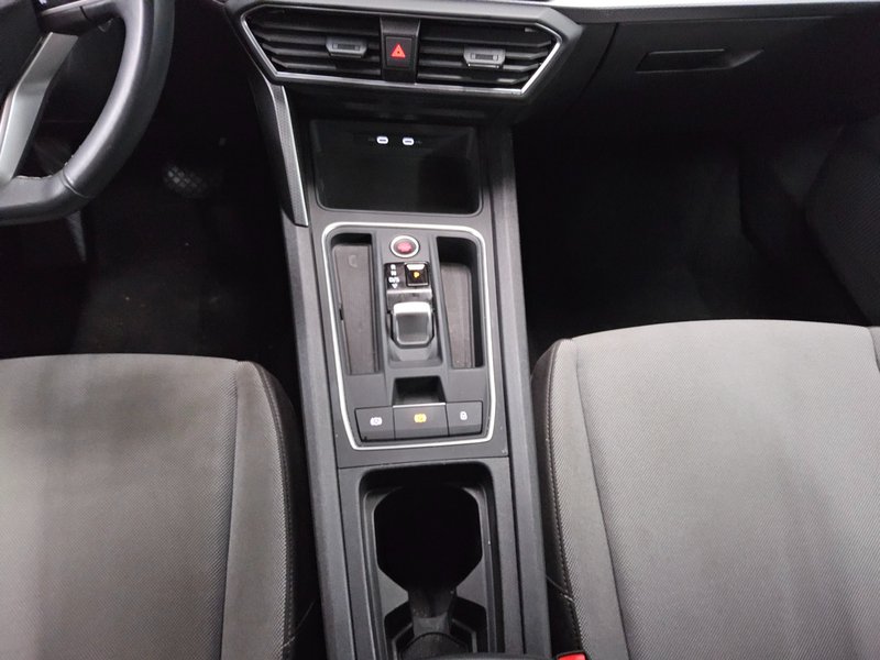 SEAT Leon Sportstourer 2.0 TDI automatik Style • LED • digitalni instrumenti — 6