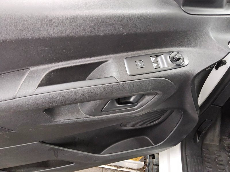 Citroën Berlingo 1.5 BlueHDI — 9
