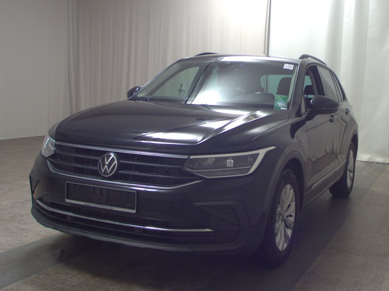 Volkswagen Tiguan 2.0 TDI Life • Full LED • AHK — 2
