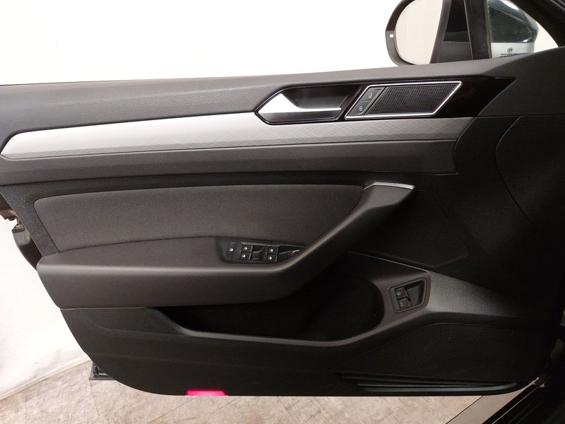 Volkswagen Passat Variant GTE 1.4 TSI automatik • ACC • LED — 5