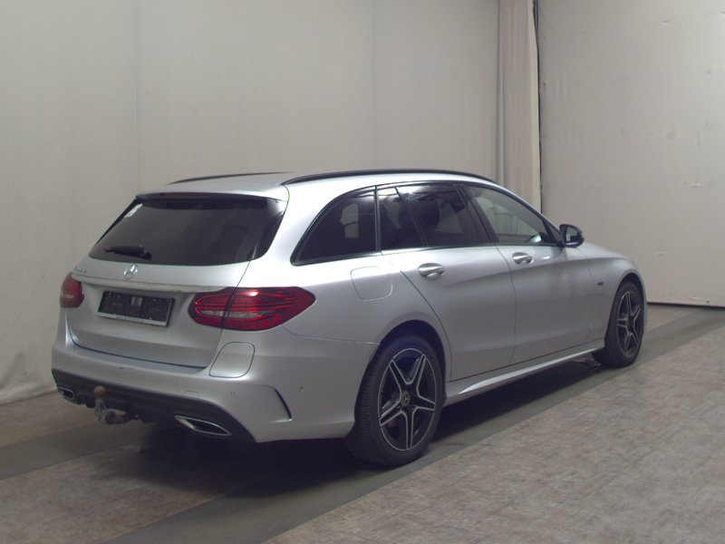 Mercedes-Benz C 300 de karavan automatik AMG Line • ACC • LED — 4