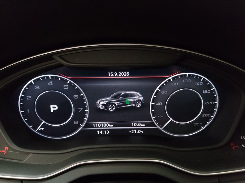 Audi Q5 50 TFSI e quattro S line automatik • ACC • LED — 17