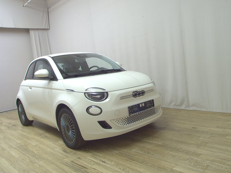 Fiat 500e • Full LED — 11