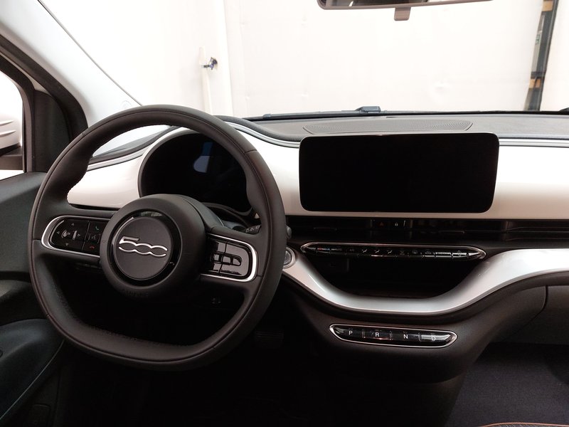 Fiat 500e • Full LED — 16