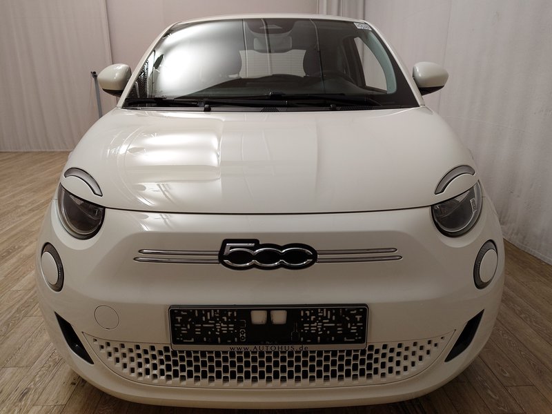 Fiat 500e • Full LED — 7
