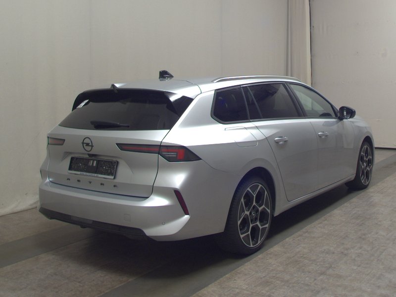 Opel Astra Sports Tourer 1.5 D automatik GS Line • panorama • AHK — 4