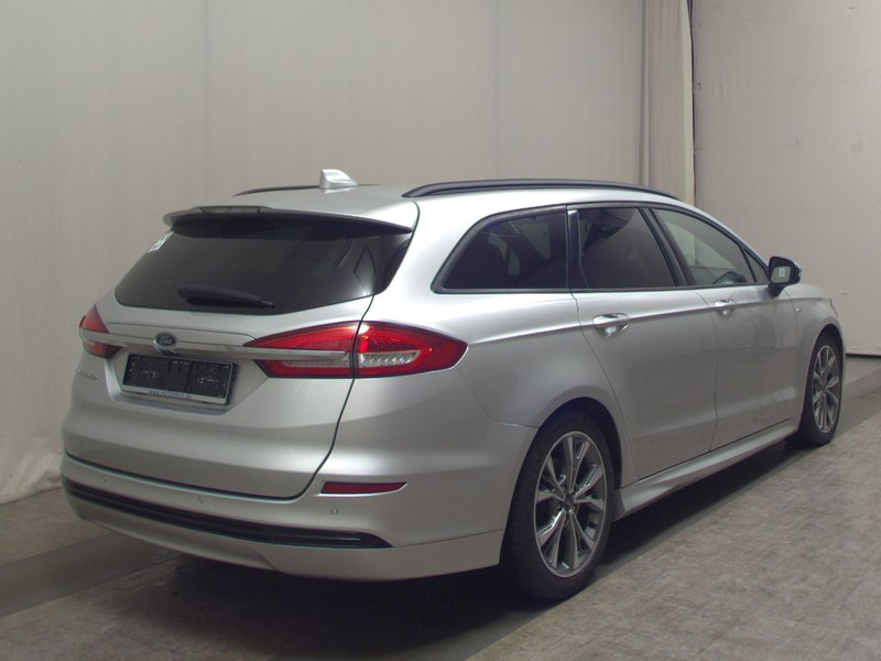 Ford Mondeo Turnier 2.0 EcoBlue automatik ST Line • AHK • memorija sjedala — 4