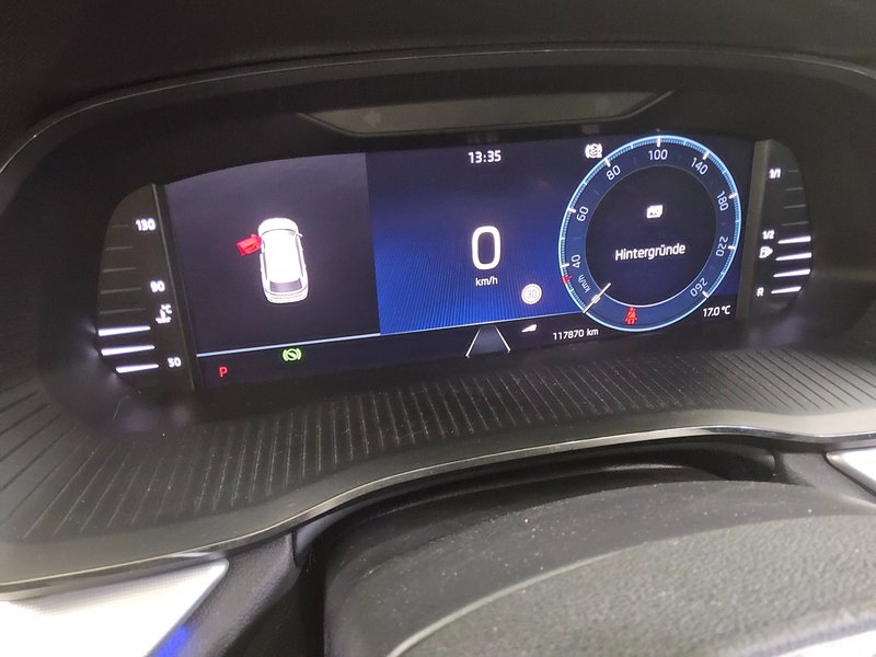 Škoda Octavia Combi 2.0 TDI Style automatik • panorama • HUD — 10
