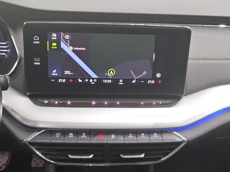 Škoda Octavia Combi 2.0 TDI Style automatik • panorama • HUD — 7