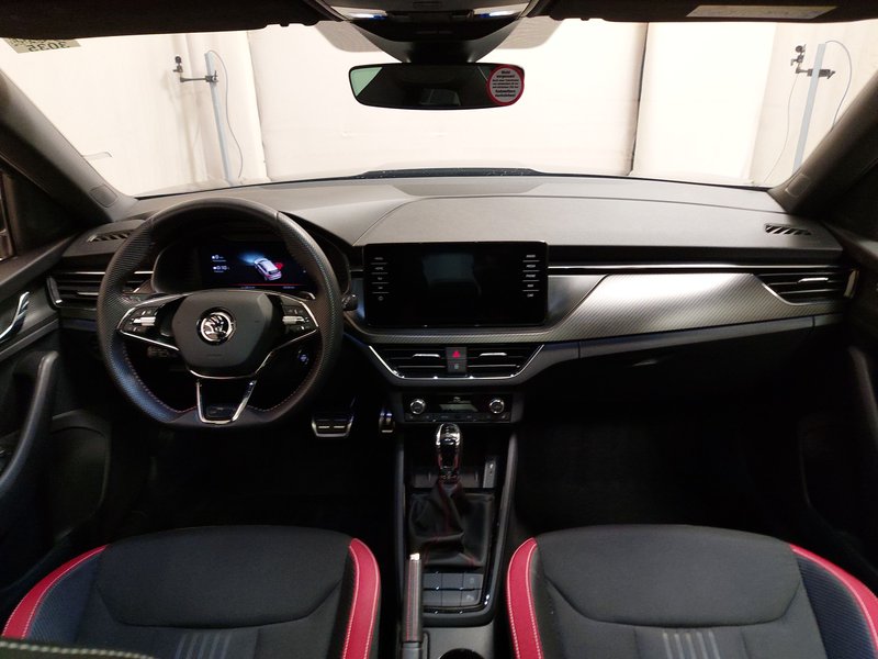 Škoda Kamiq 1.0 TSI automatik Monte Carlo • ACC • kuka za vuču — 17