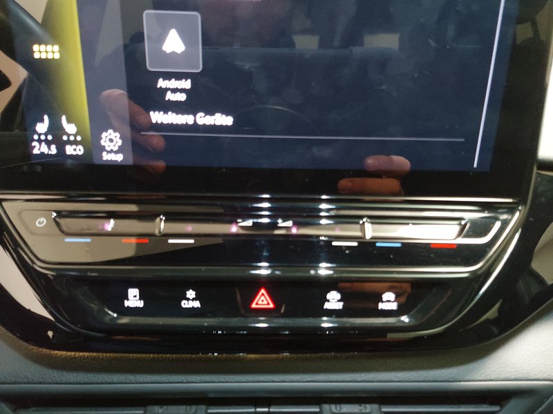 Volkswagen ID.4 GTX 4MOTION • ACC • bežično punjenje — 18
