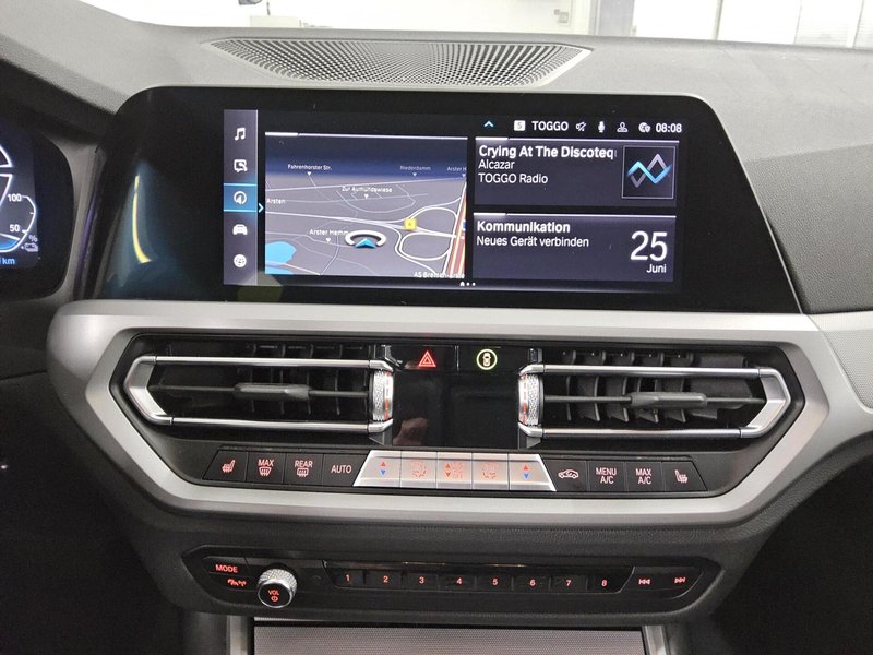 BMW 320e Touring Advantage automatik • AHK • digitalni instrumenti — 7