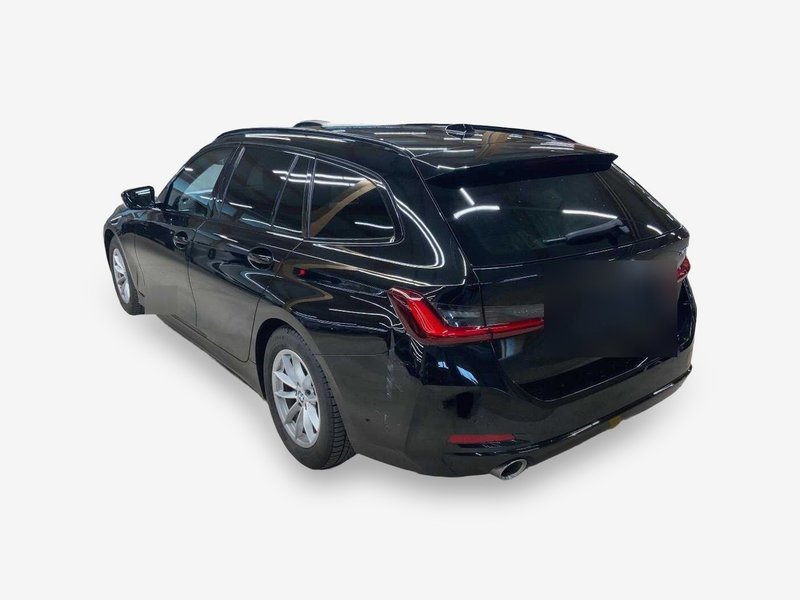 BMW 320d automatik • HUD • LED — 3