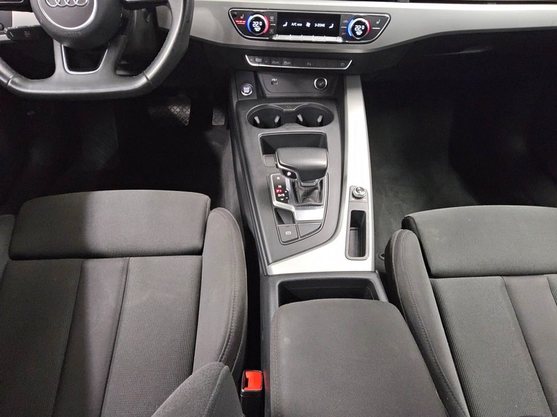 Audi A4 Avant 40 TDI automatik S line • Full LED — 6