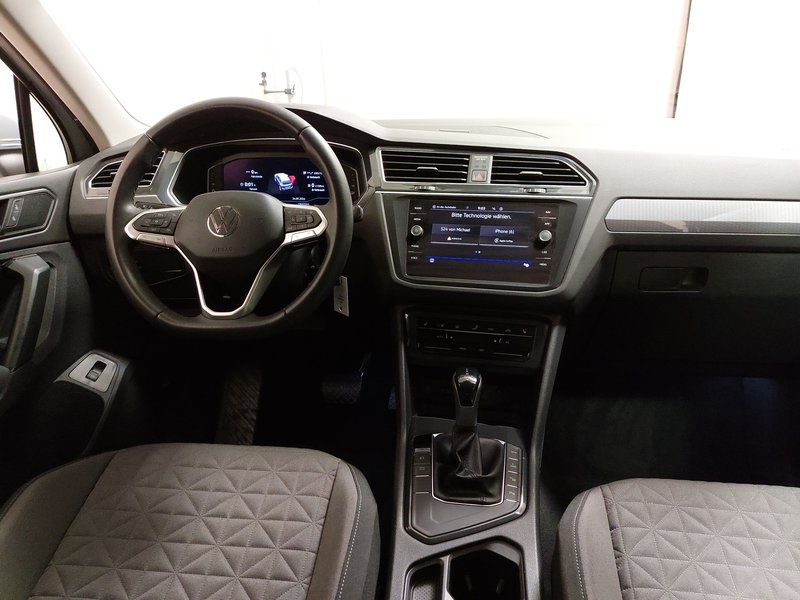 Volkswagen Tiguan 1.4 TSI eHybrid automatik Life • ACC • AHK — 17