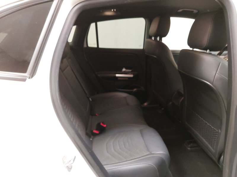 Mercedes-Benz EQA 250 Progressive • el. peta vrata • Full LED — 12