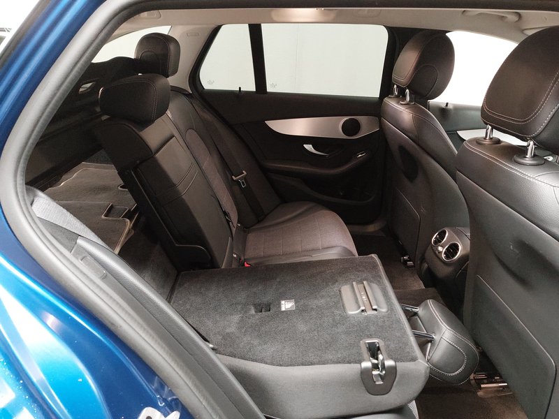 Mercedes-Benz C 300 de karavan Avantgarde automatik • AHK • Full LED — 11