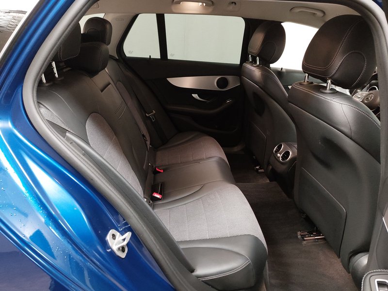 Mercedes-Benz C 300 de karavan Avantgarde automatik • AHK • Full LED — 12