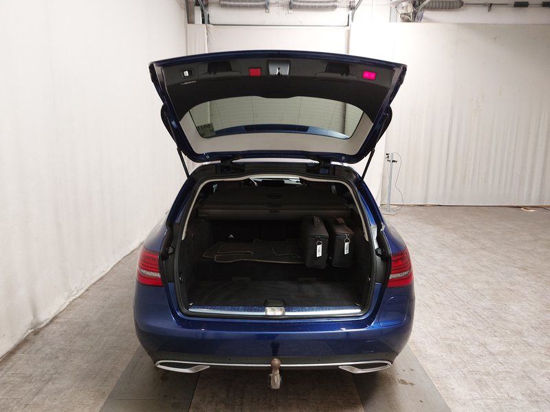 Mercedes-Benz C 300 de karavan Avantgarde automatik • AHK • Full LED — 18
