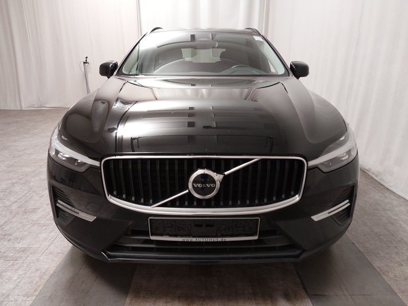 Volvo XC60 B4 D automatik AWD Core • ACC • električna peta vrata — 9