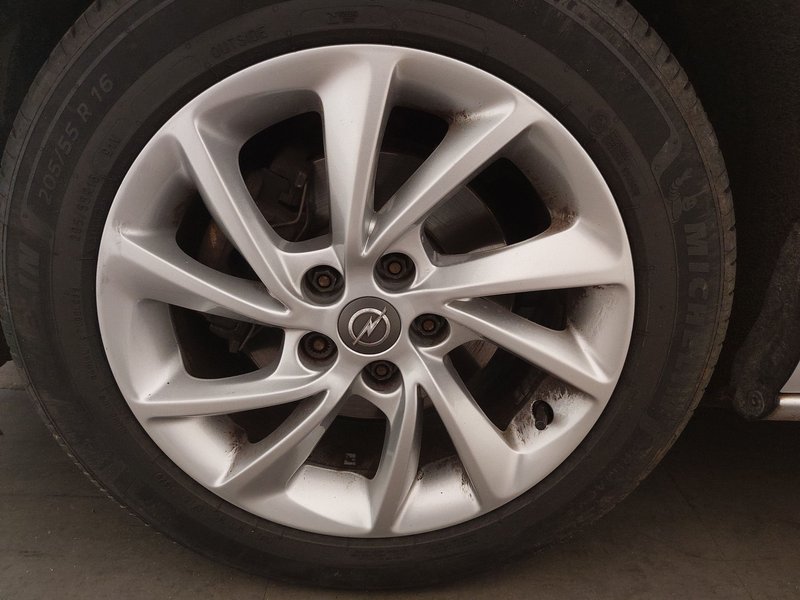 Opel Astra ST 1.5 D automatik Elegance • LED • navigacija — 8