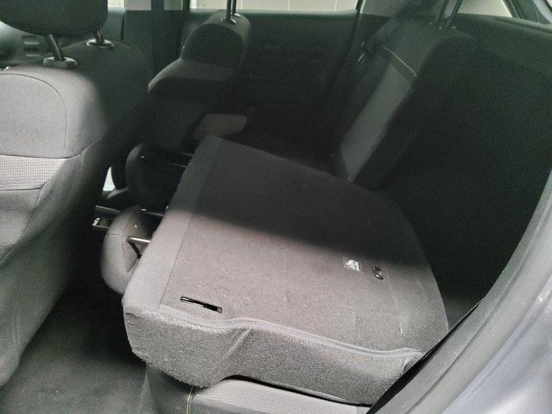 Citroën C3 1.2 PureTech Shine • LED — 12