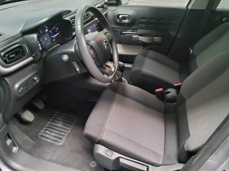 Citroën C3 1.2 PureTech Shine • LED — 8