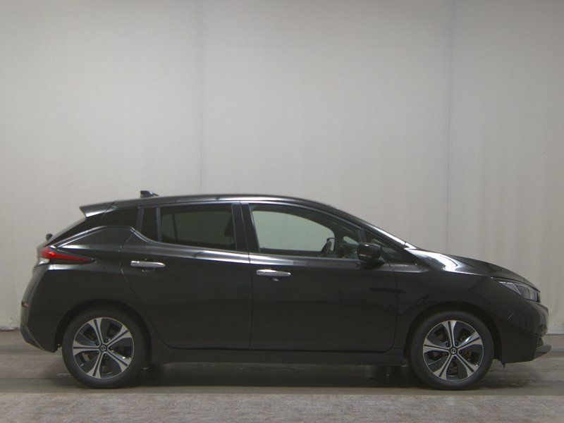 Nissan Leaf N-Connecta • Full LED • ACC