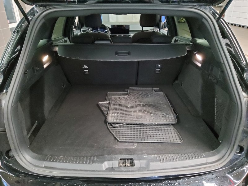 Ford Focus Turnier 1.5 EcoBlue automatik ST-Line • ACC • LED — 12
