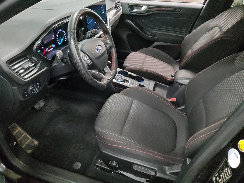 Ford Focus Turnier 1.5 EcoBlue automatik ST-Line • ACC • LED — 8