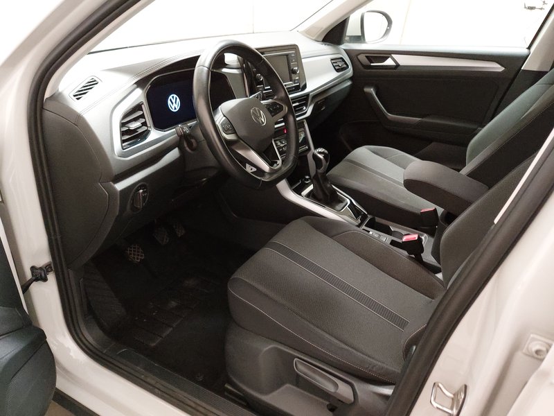 Volkswagen T-Roc 1.0 TSI Life • LED • AHK — 6