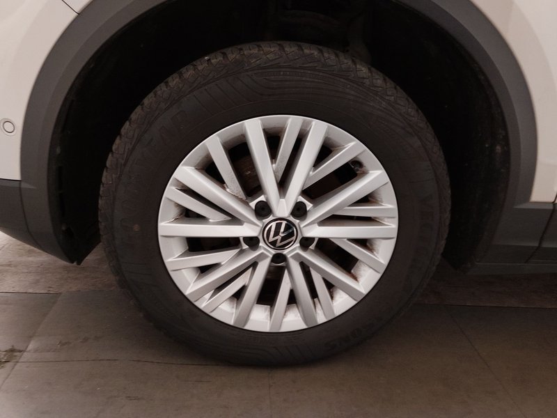 Volkswagen T-Roc 1.0 TSI Life • LED • AHK — 8