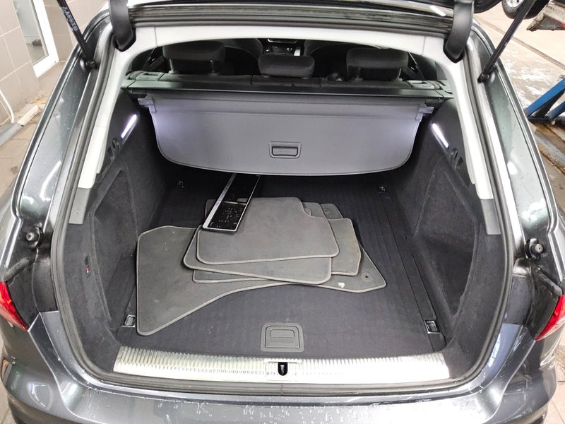 Audi A4 Avant 40 TDI automatik S line • ACC • kuka za vuču — 12